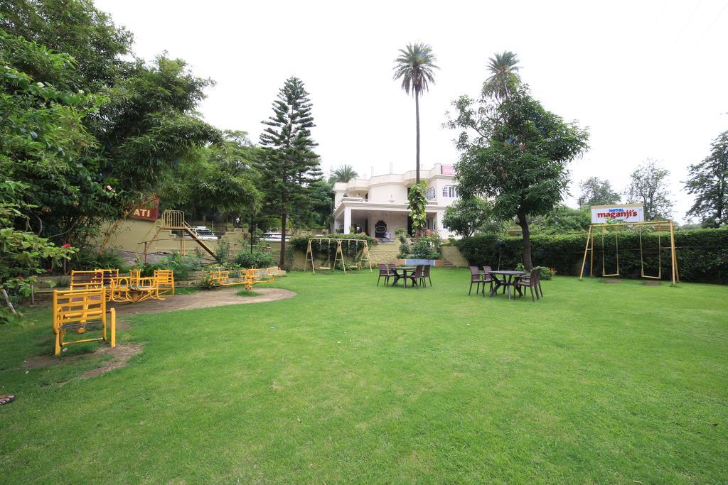 Hotel Maganji'S เมาท์อาบู ภายนอก รูปภาพ